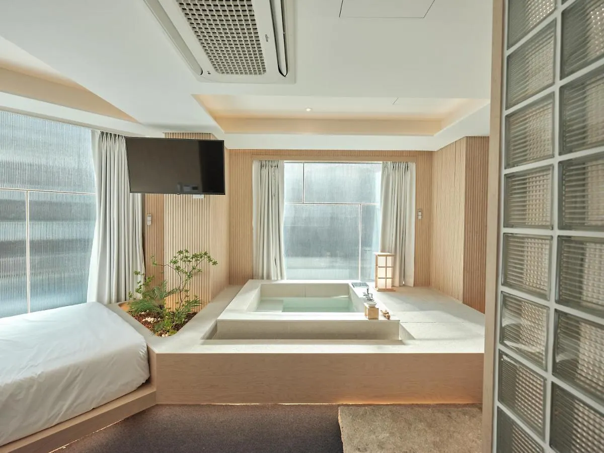Hotel Uh Suite Seoul Square